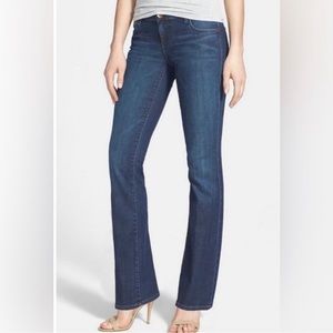 Kut from the Kloth Women's Farrah Baby Boot Cut
Denim Jean Size 14